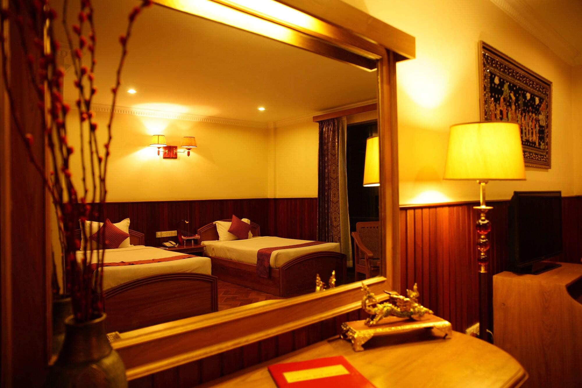 Ayarwaddy River View Hotel Mandalay Dış mekan fotoğraf