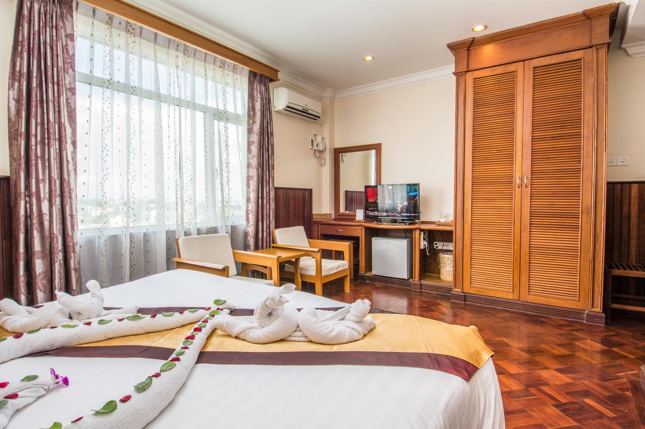 Ayarwaddy River View Hotel Mandalay Dış mekan fotoğraf