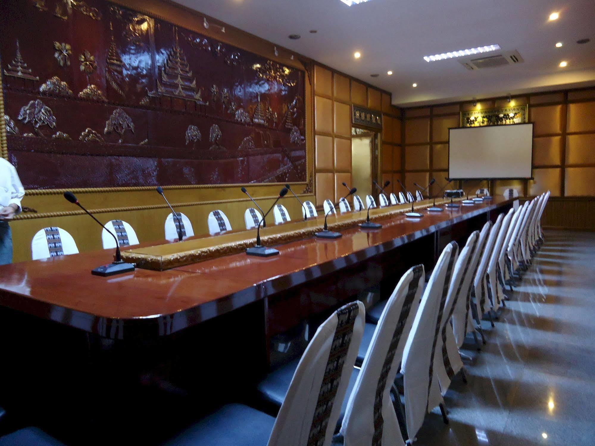 Ayarwaddy River View Hotel Mandalay Dış mekan fotoğraf