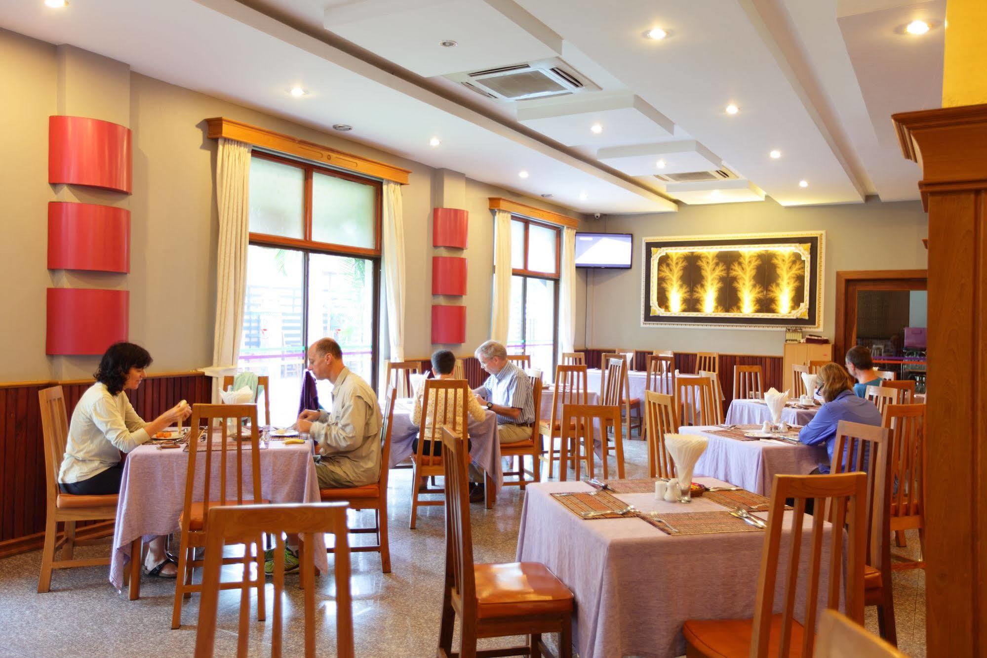 Ayarwaddy River View Hotel Mandalay Dış mekan fotoğraf