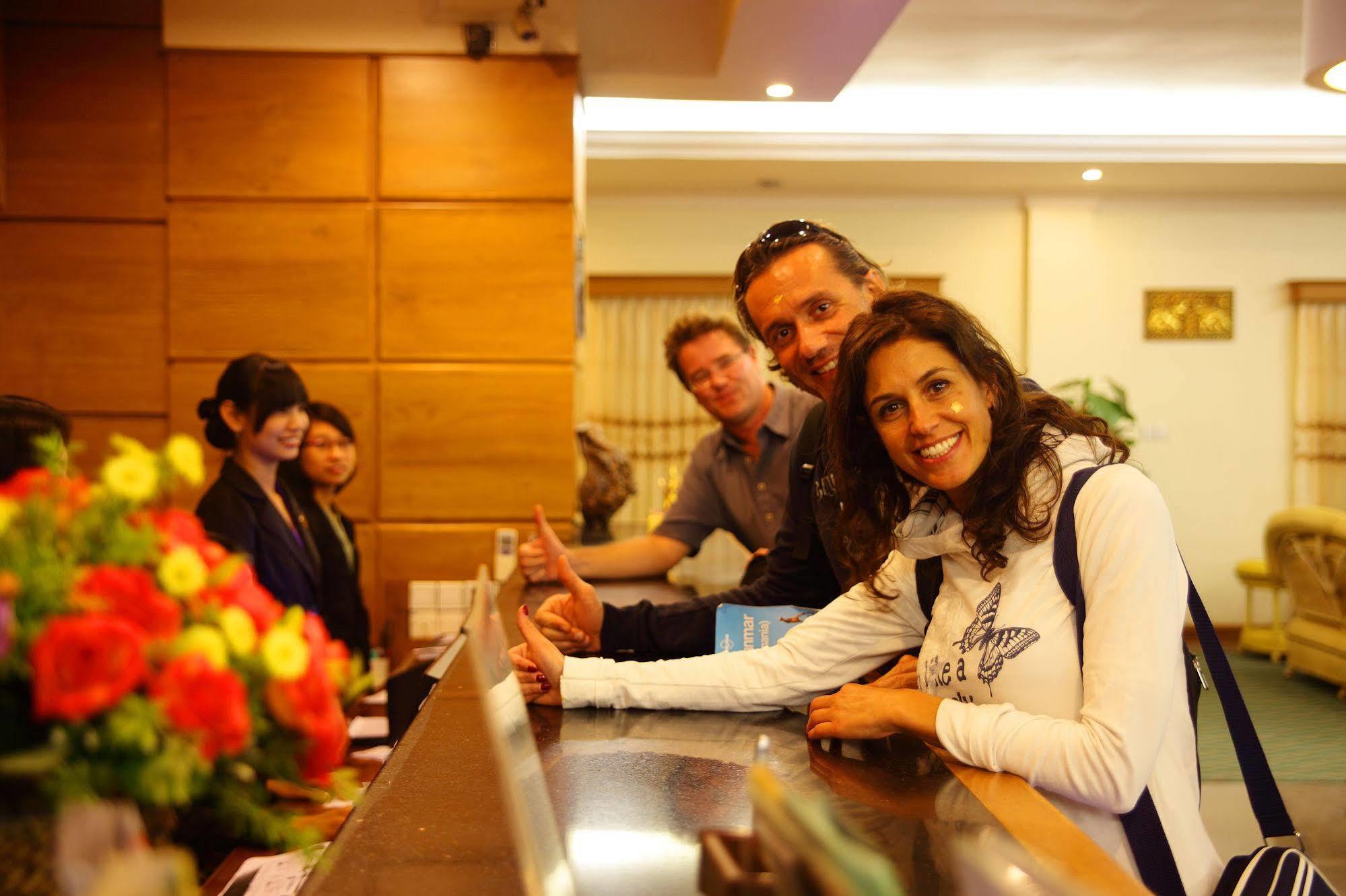 Ayarwaddy River View Hotel Mandalay Dış mekan fotoğraf